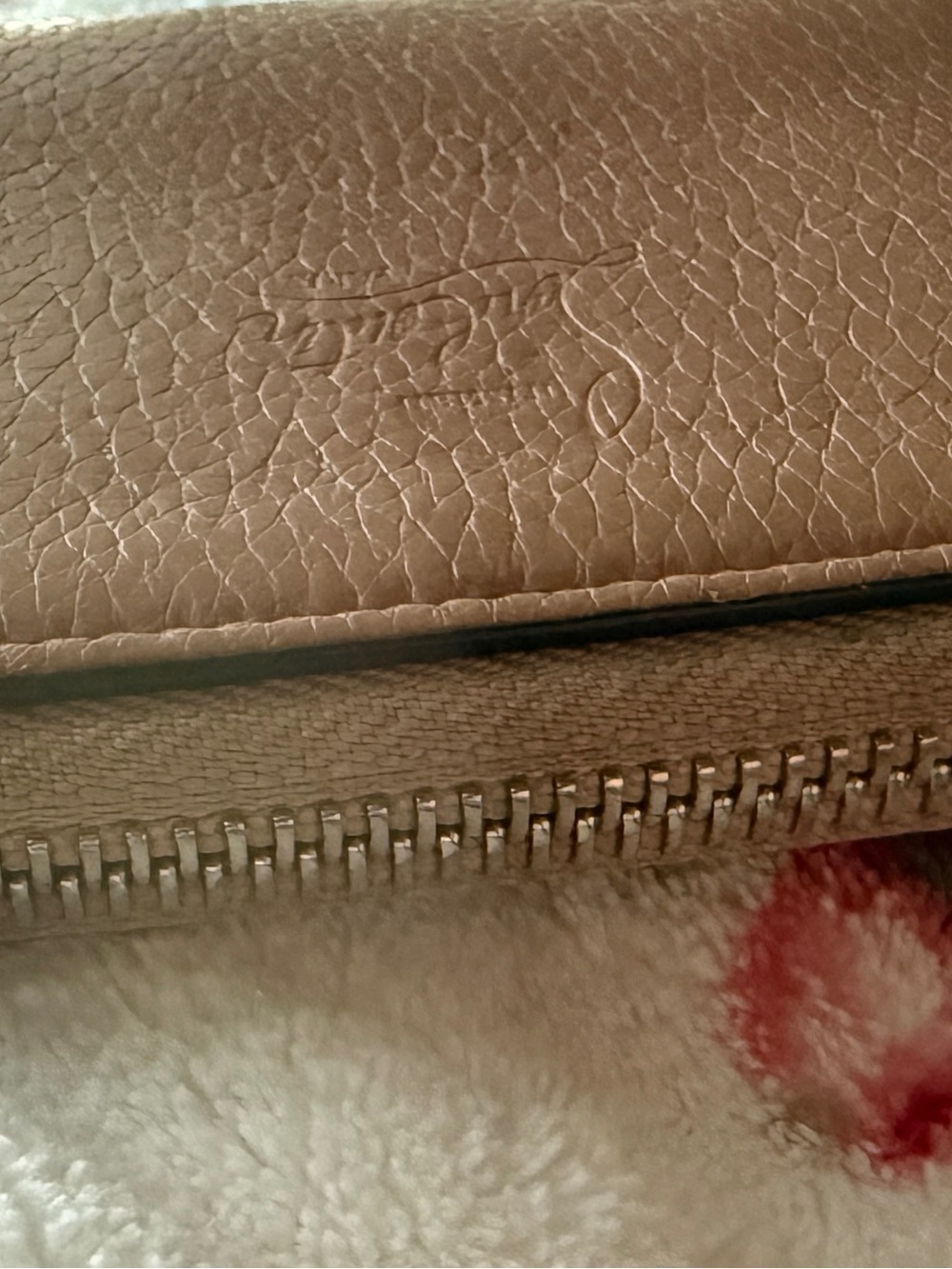 Christian Louboutin althentic pink Leather Studded Zip Coin Purse w Red Heel tab - Picture 5 of 7
